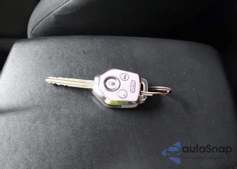 2017 Subaru Impreza 2.0I из США, поврежденный, VIN 4S3GTAA65H3729698